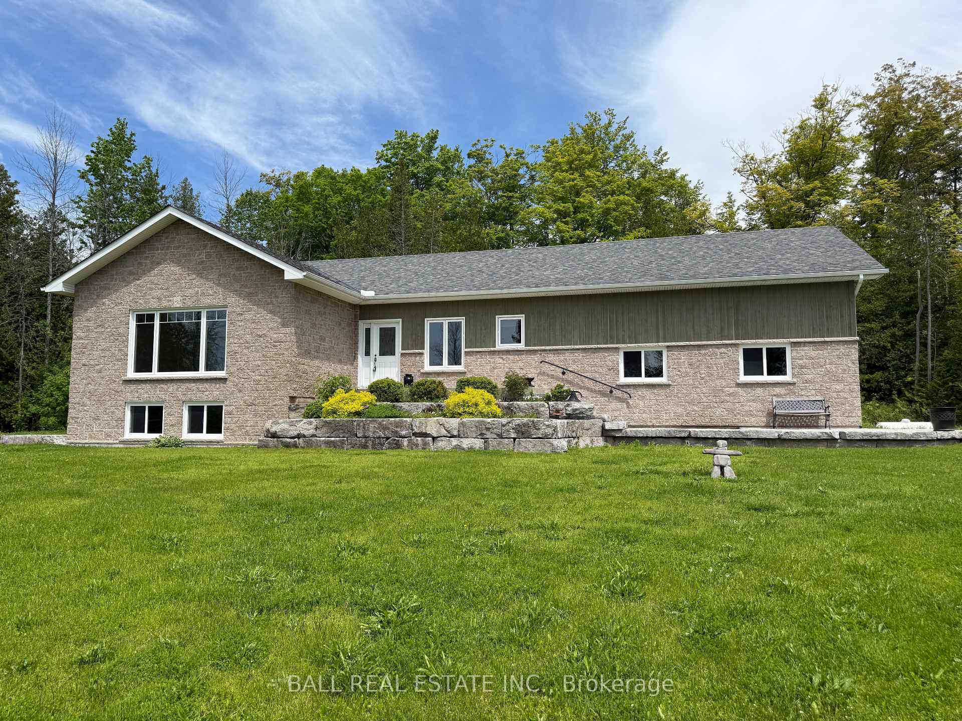 Photo 8 of 4267 County Road 32, Douro-Dummer — HOMEH