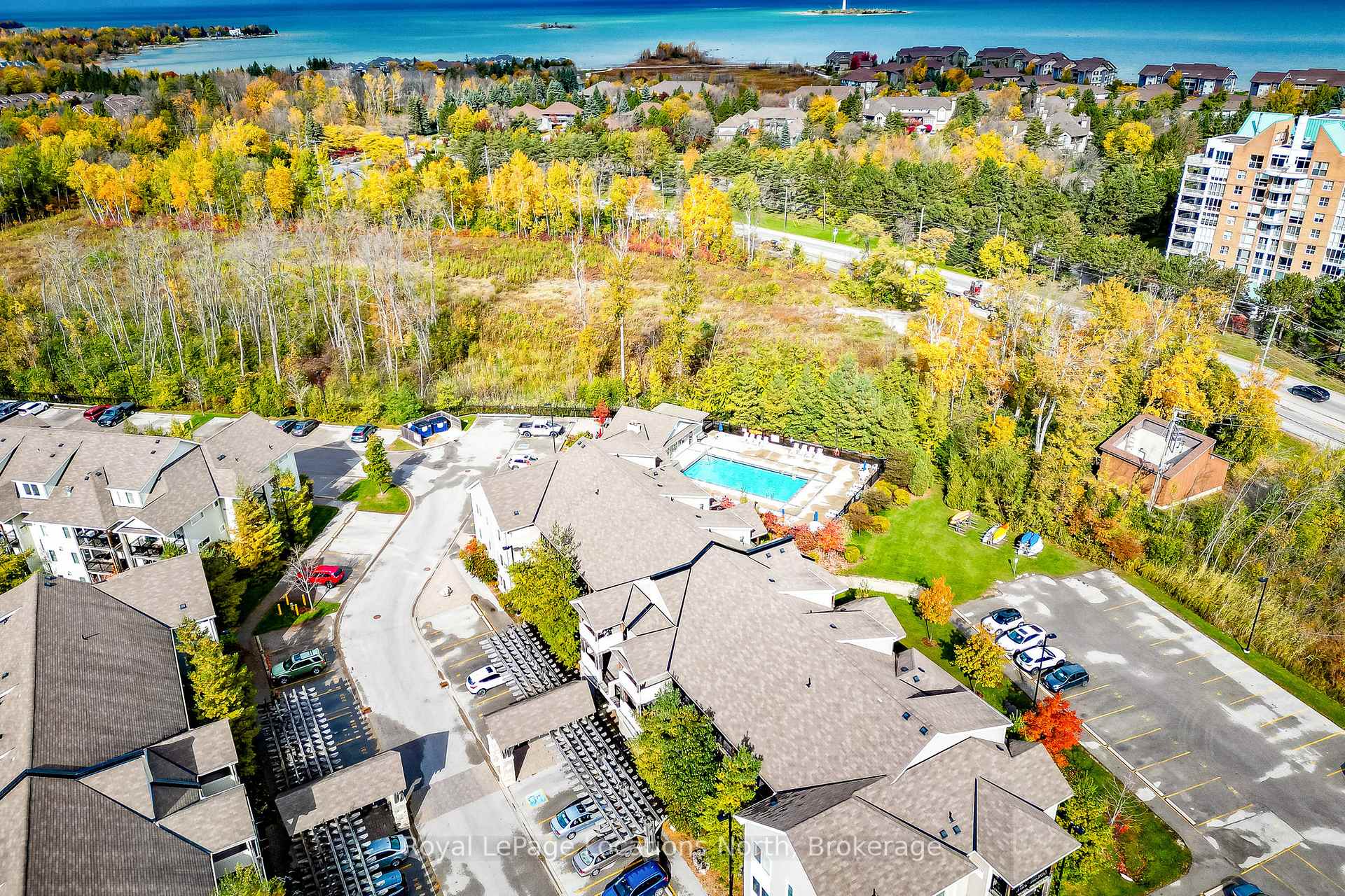 Photo 96 of Unit 307, 3 brandy Lane Drive, Collingwood — HOMEH