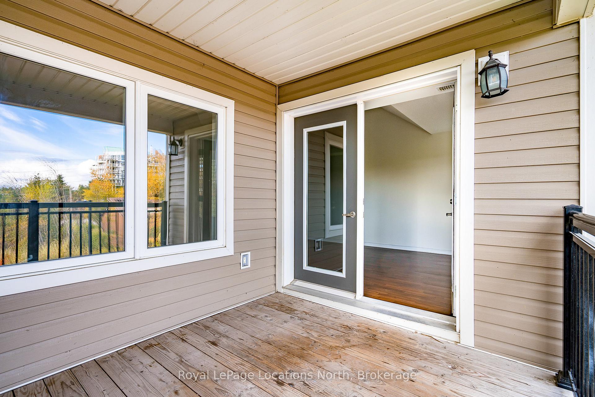 Photo 11 of Unit 307, 3 brandy Lane Drive, Collingwood — HOMEH