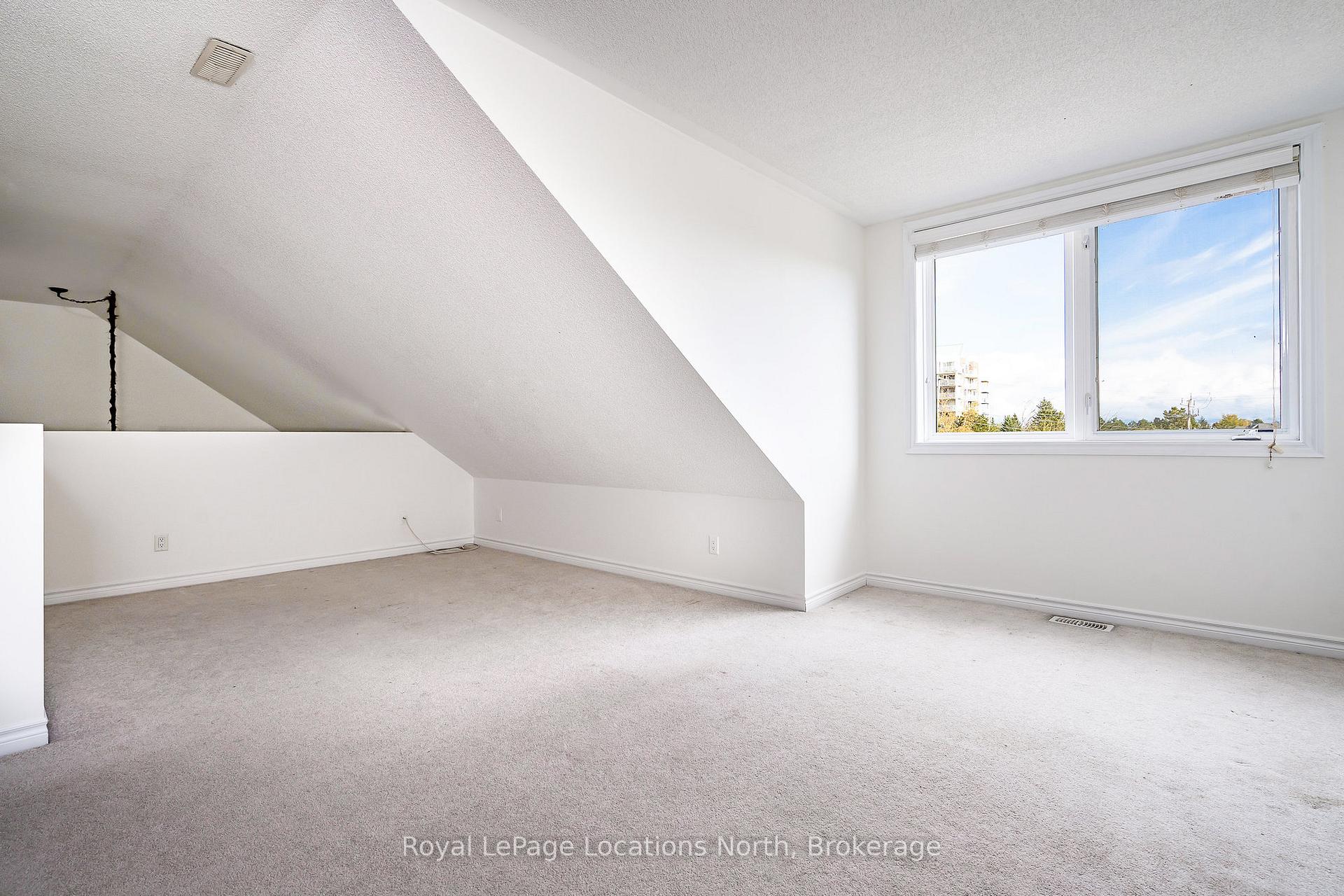Photo 48 of Unit 307, 3 brandy Lane Drive, Collingwood — HOMEH
