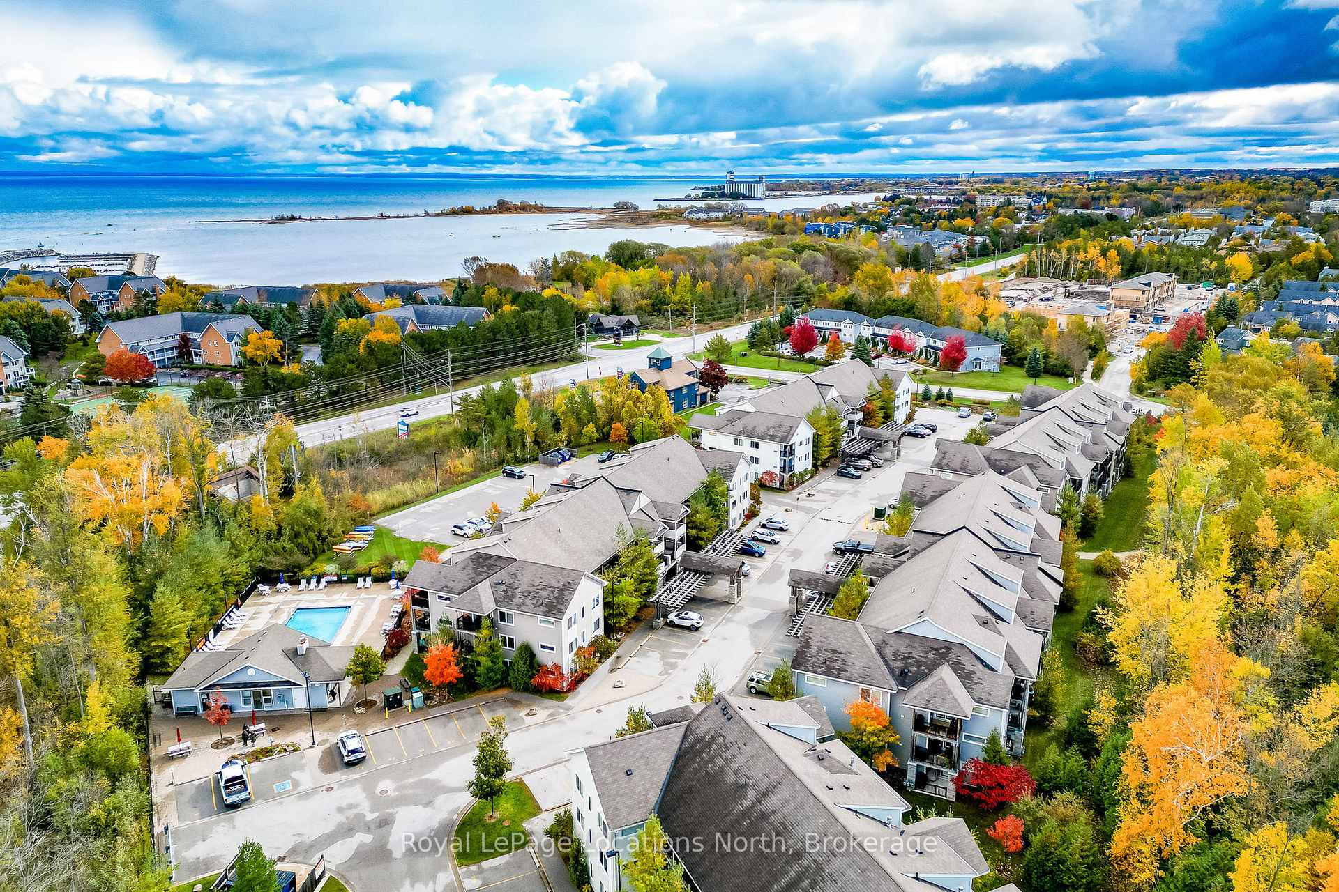 Photo 85 of Unit 307, 3 brandy Lane Drive, Collingwood — HOMEH