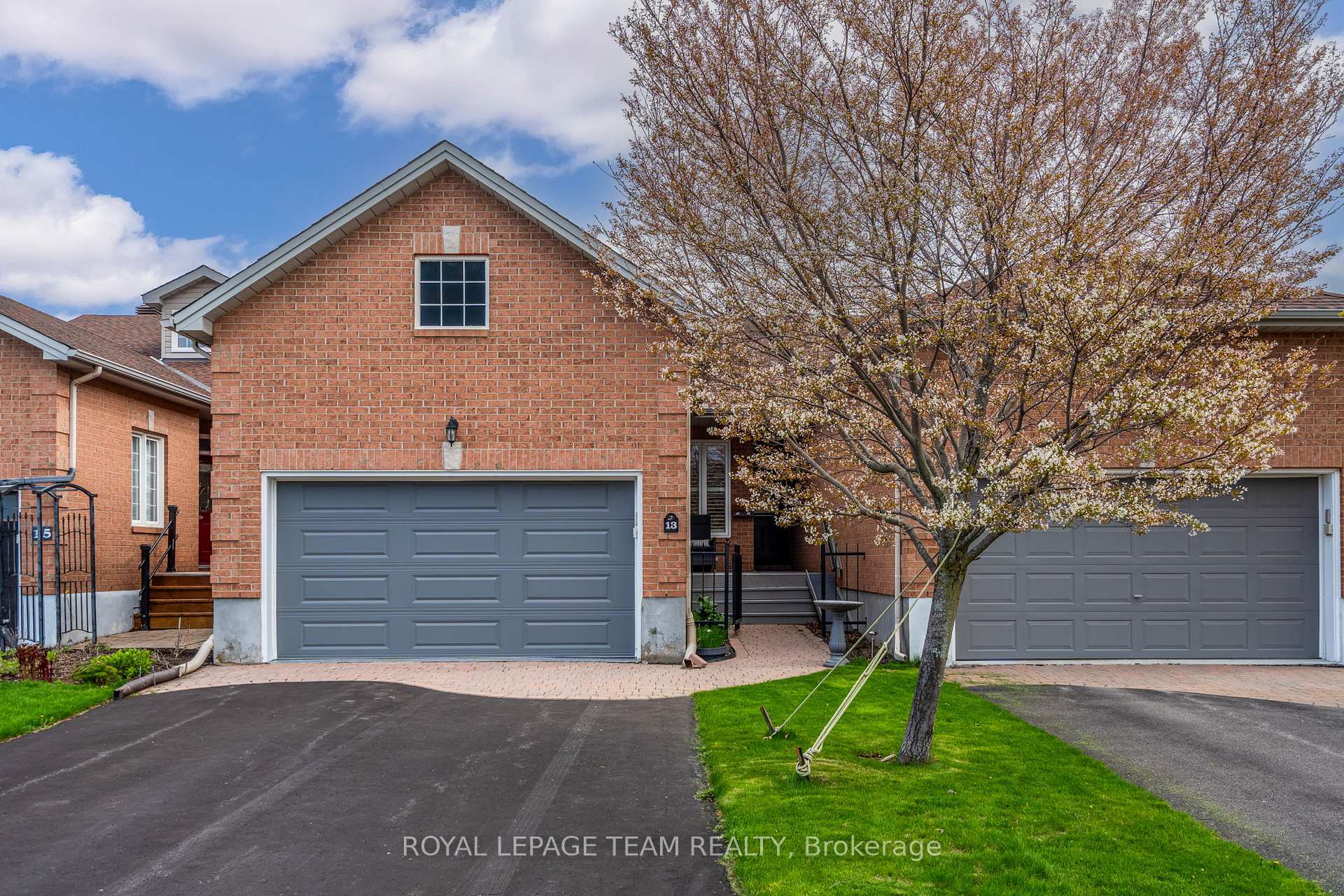 Photo 1 of 13 Eileen Crescent, Ottawa, Stittsville (Central) — HOMEH