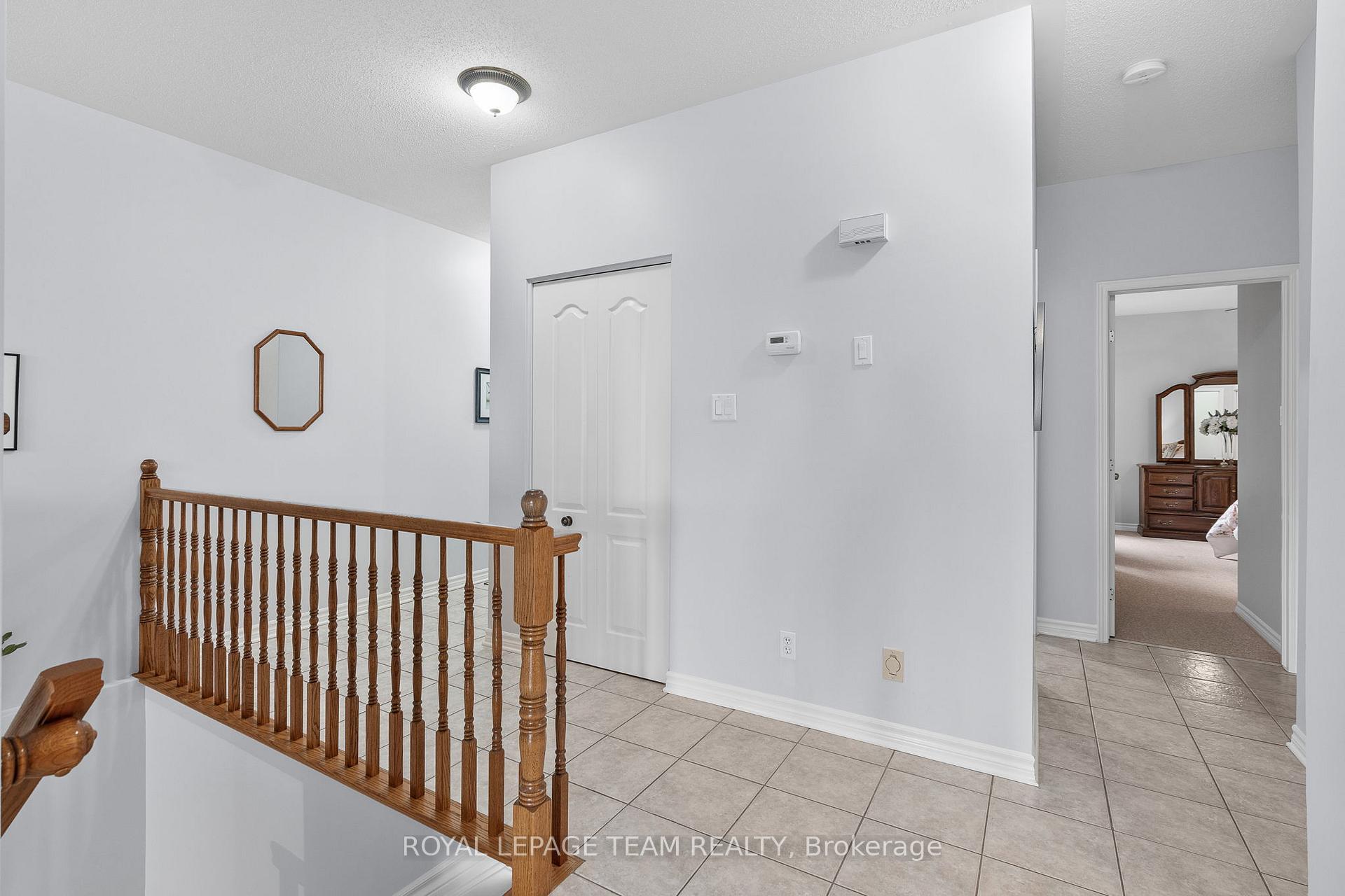 Photo 6 of 13 Eileen Crescent, Ottawa, Stittsville (Central) — HOMEH