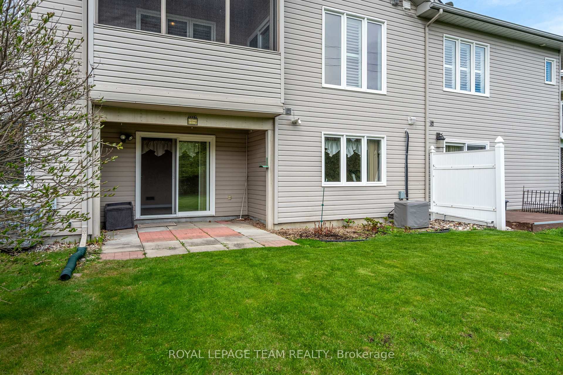 Photo 35 of 13 Eileen Crescent, Ottawa, Stittsville (Central) — HOMEH