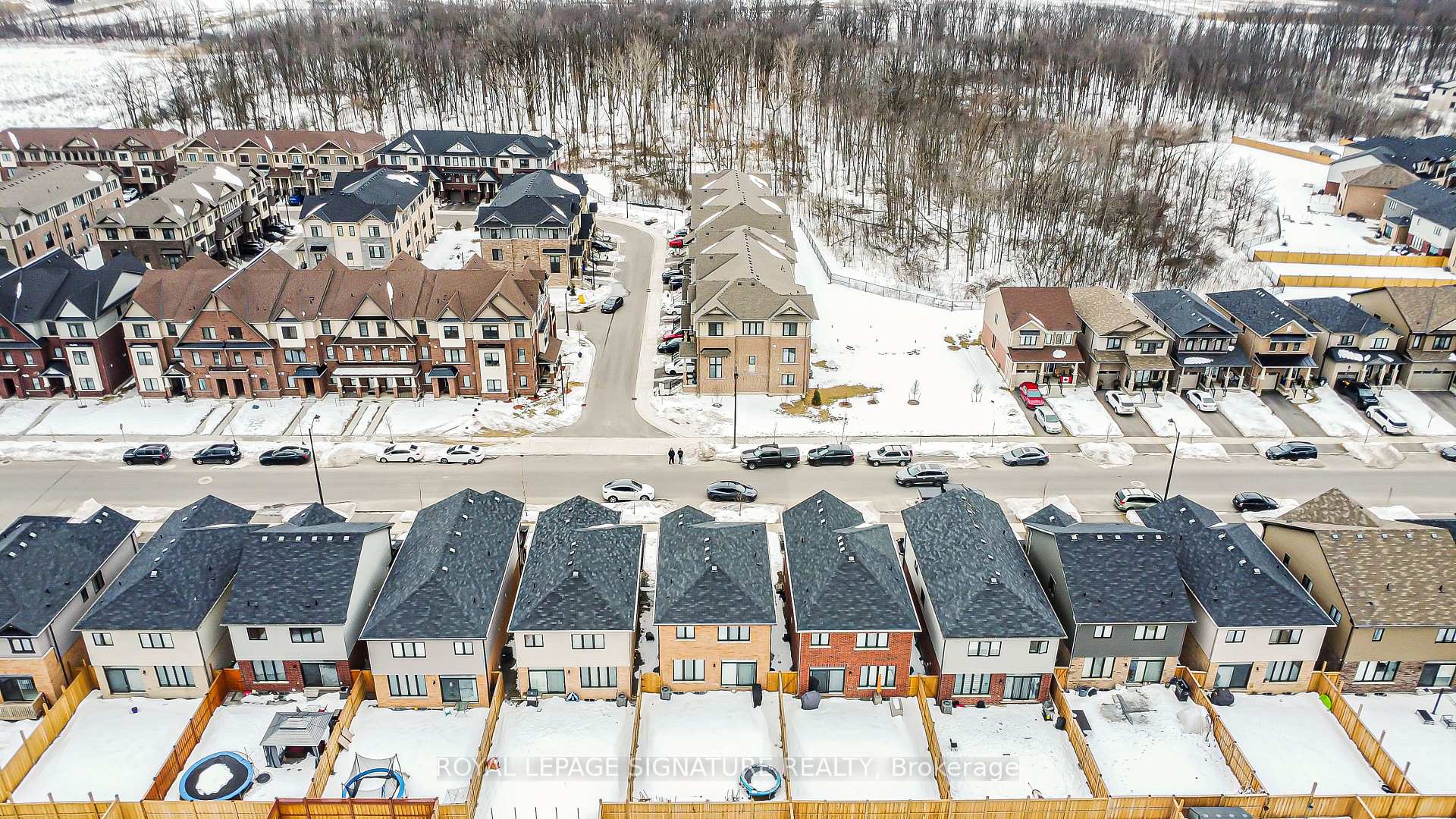 Photo 8 of 220 Bedrock Drive, Hamilton, Stoney Creek Mountain — HOMEH