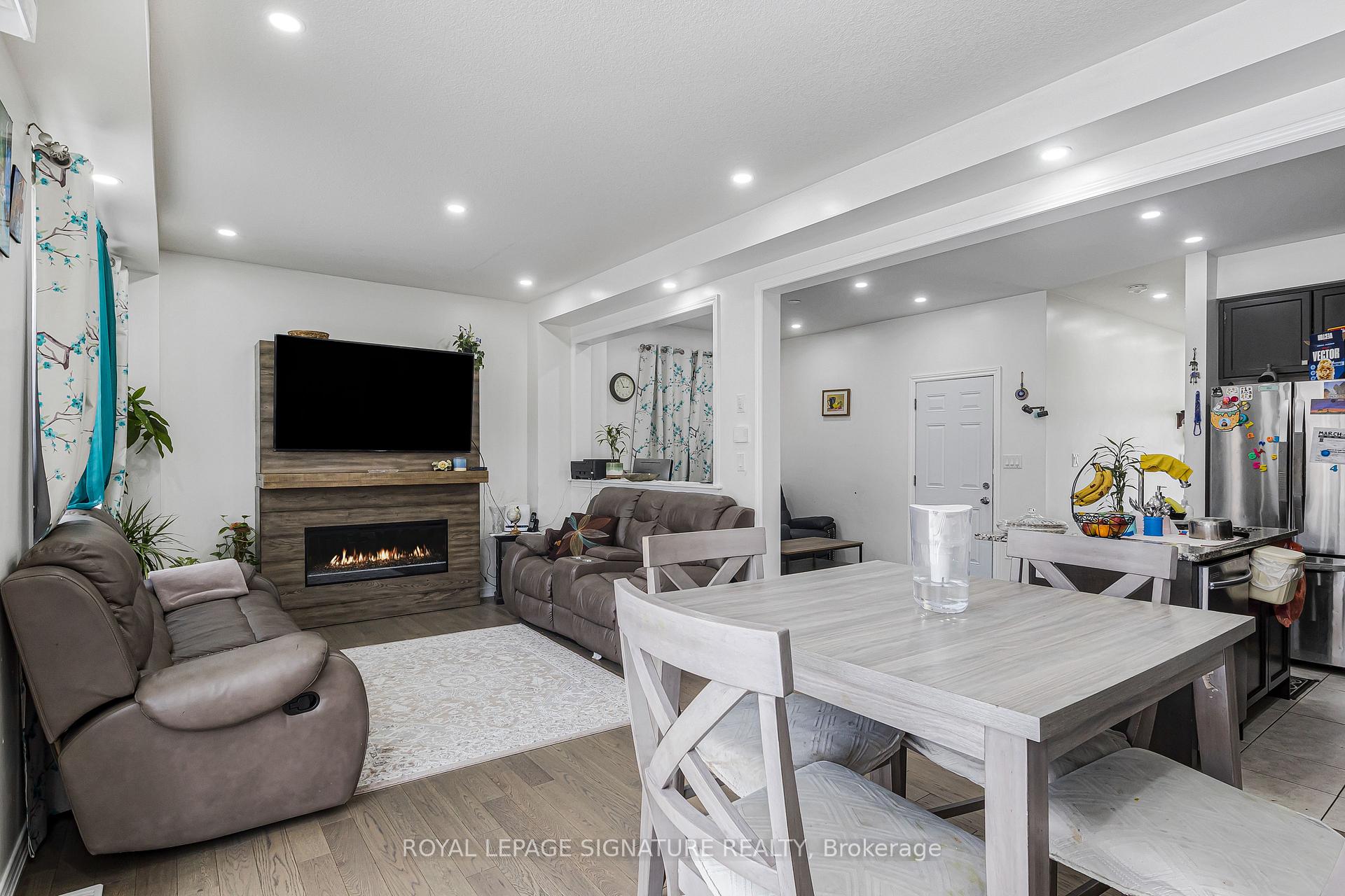 Photo 15 of 220 Bedrock Drive, Hamilton, Stoney Creek Mountain — HOMEH