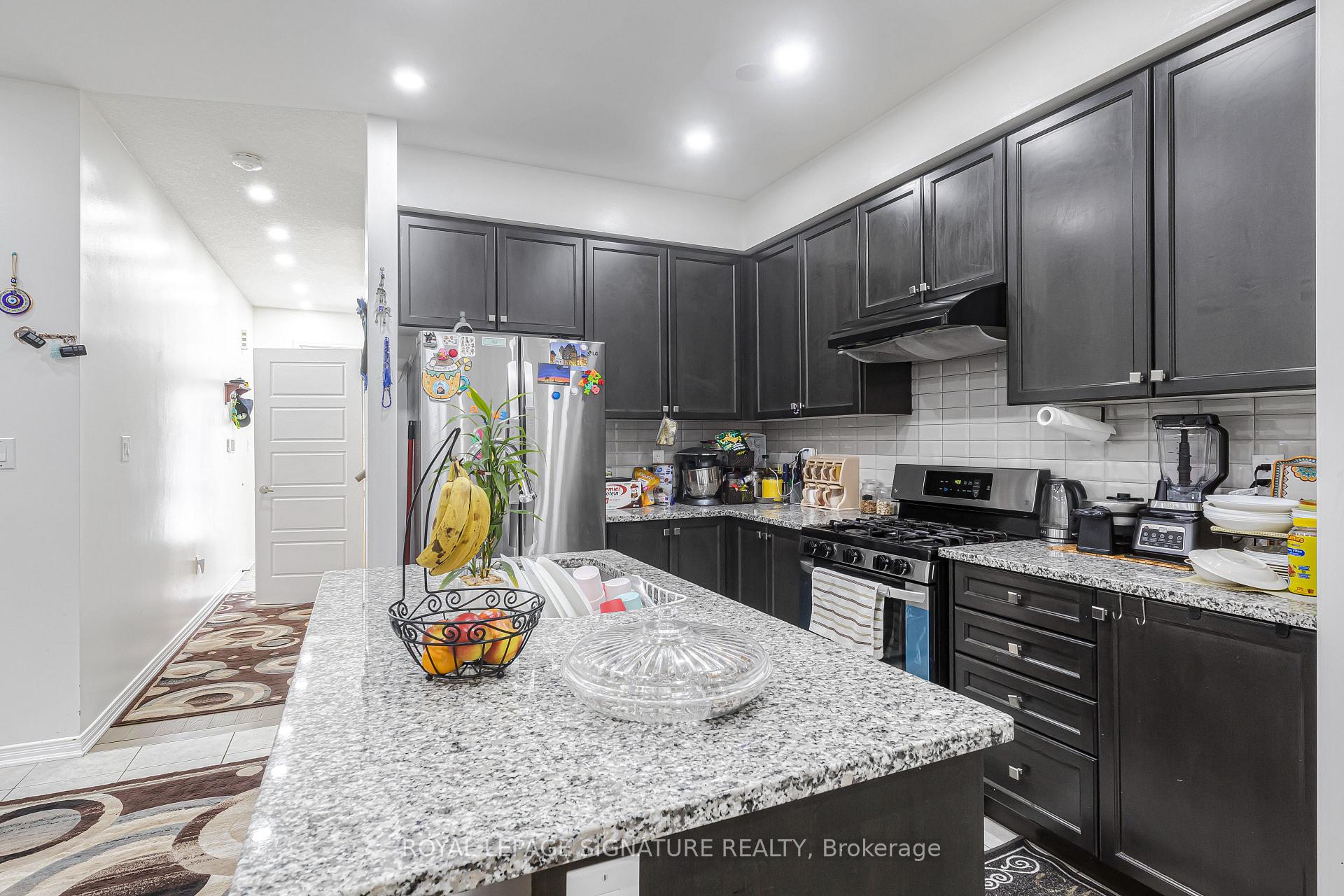 Photo 17 of 220 Bedrock Drive, Hamilton, Stoney Creek Mountain — HOMEH