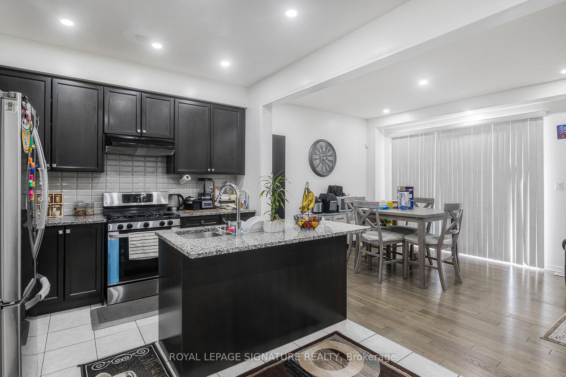 Photo 19 of 220 Bedrock Drive, Hamilton, Stoney Creek Mountain — HOMEH