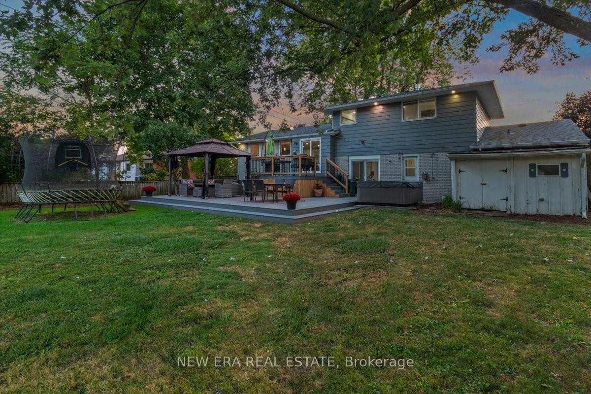 Photo 32 of 2 Carey Street, Hamilton, Rural Flamborough — HOMEH