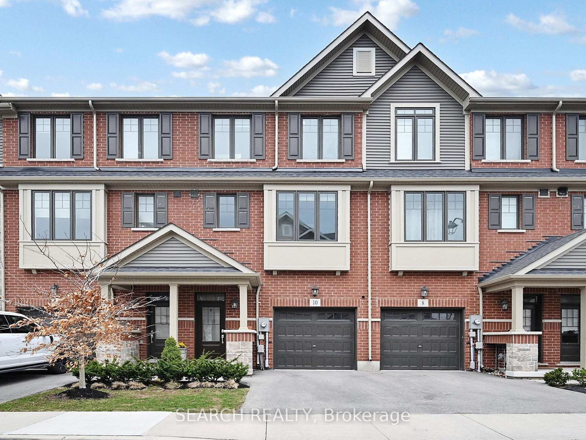 Front of 10 Snowberry Lane