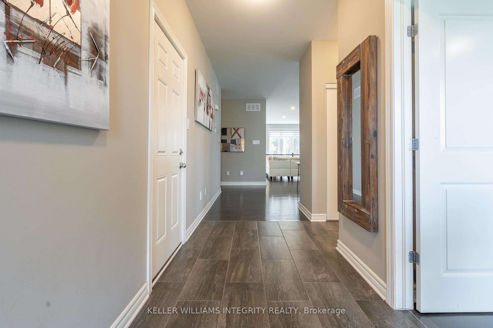 Photo 5 of 1126 Beckett Crescent, Ottawa, Stittsville (South) — HOMEH