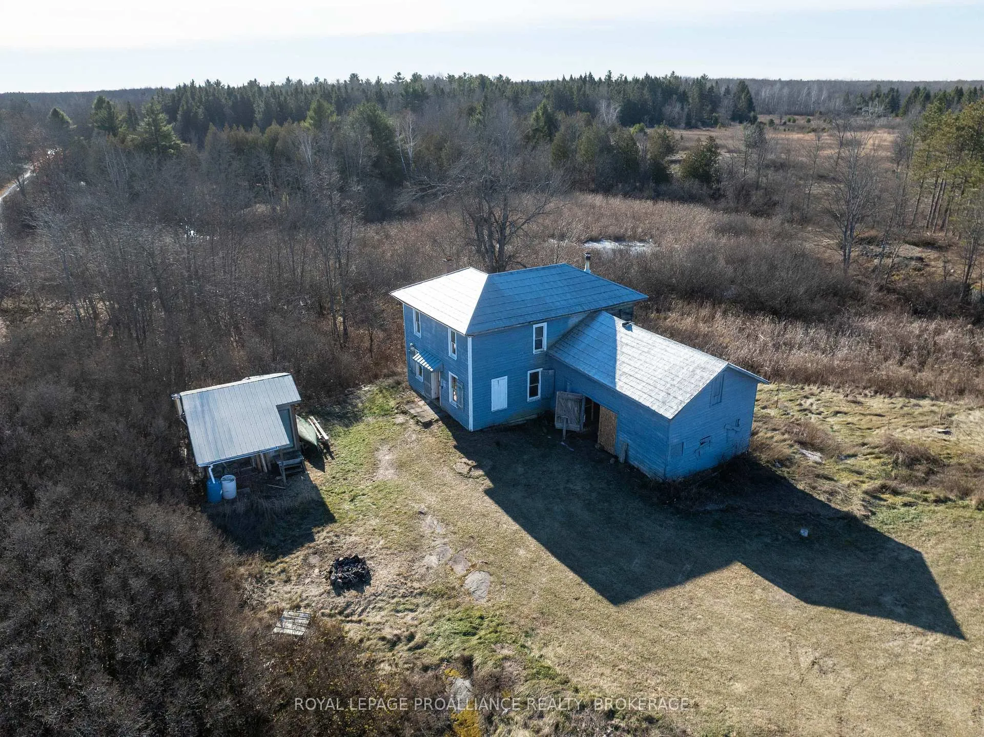 Photo 3 of 1236 Davey Road, Frontenac, Frontenac Centre — HOMEH