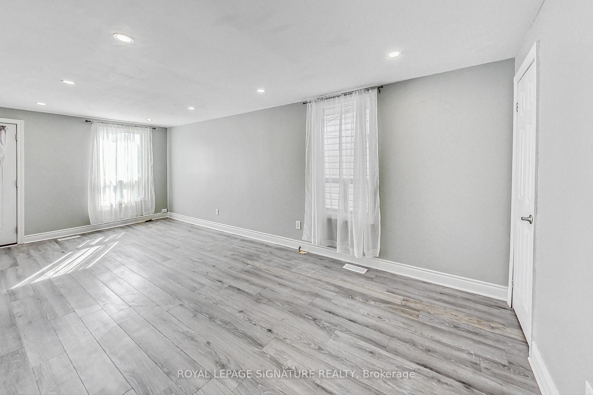 Photo 8 of 1383 Cannon Street E, Hamilton, Crown Point — HOMEH