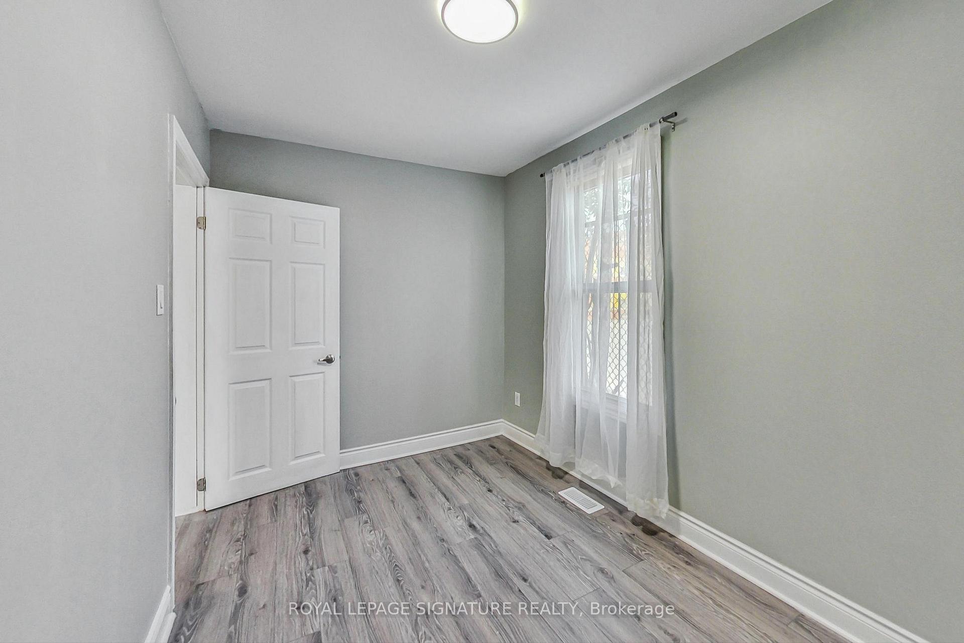 Photo 11 of 1383 Cannon Street E, Hamilton, Crown Point — HOMEH