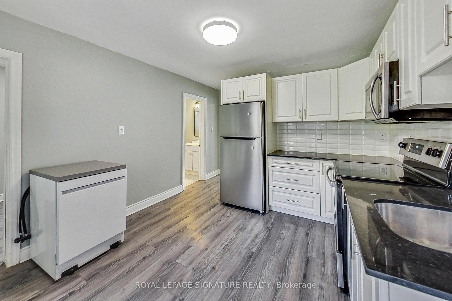 Photo 16 of 1383 Cannon Street E, Hamilton, Crown Point — HOMEH