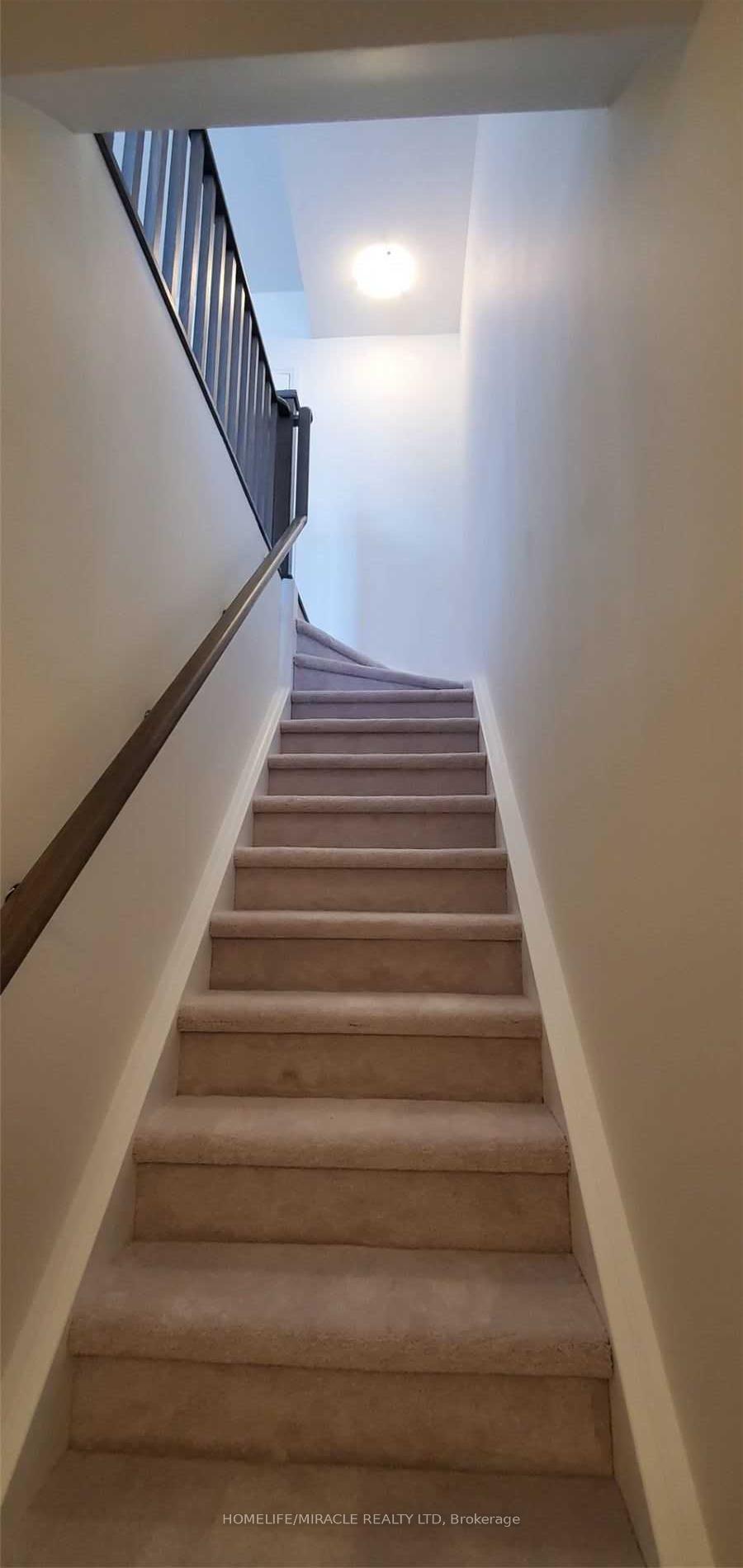 Photo 6 of Unit 203, 2635 William Jackson Drive, Pickering, Duffin Heights — HOMEH