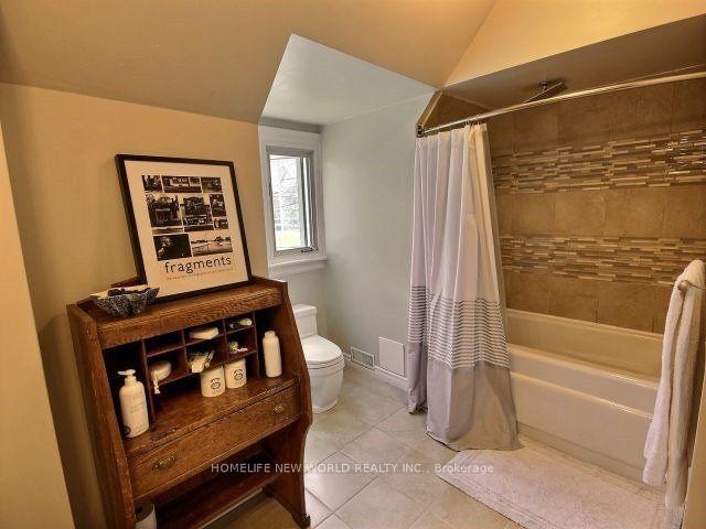 Photo 9 of 147 Sterling Street, Hamilton, Westdale — HOMEH