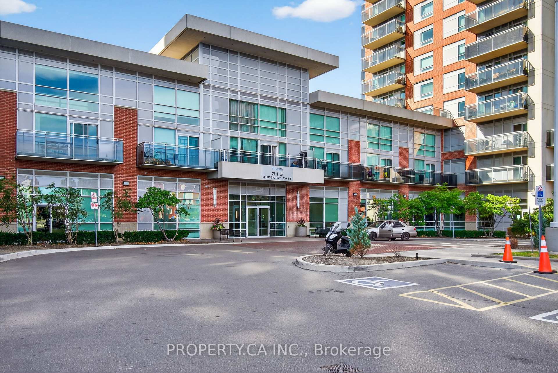 Photo 1 of Unit 611, 215 Queen Street E, Brampton, Queen Street Corridor — HOMEH