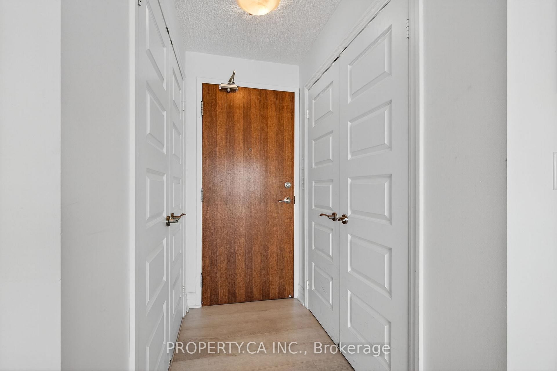 Photo 4 of Unit 611, 215 Queen Street E, Brampton, Queen Street Corridor — HOMEH
