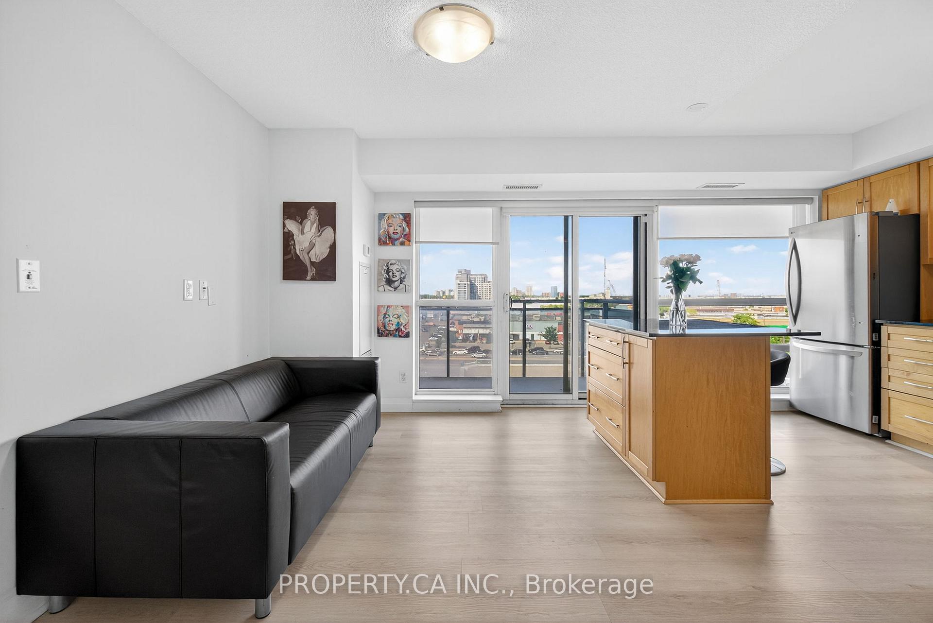 Photo 9 of Unit 611, 215 Queen Street E, Brampton, Queen Street Corridor — HOMEH