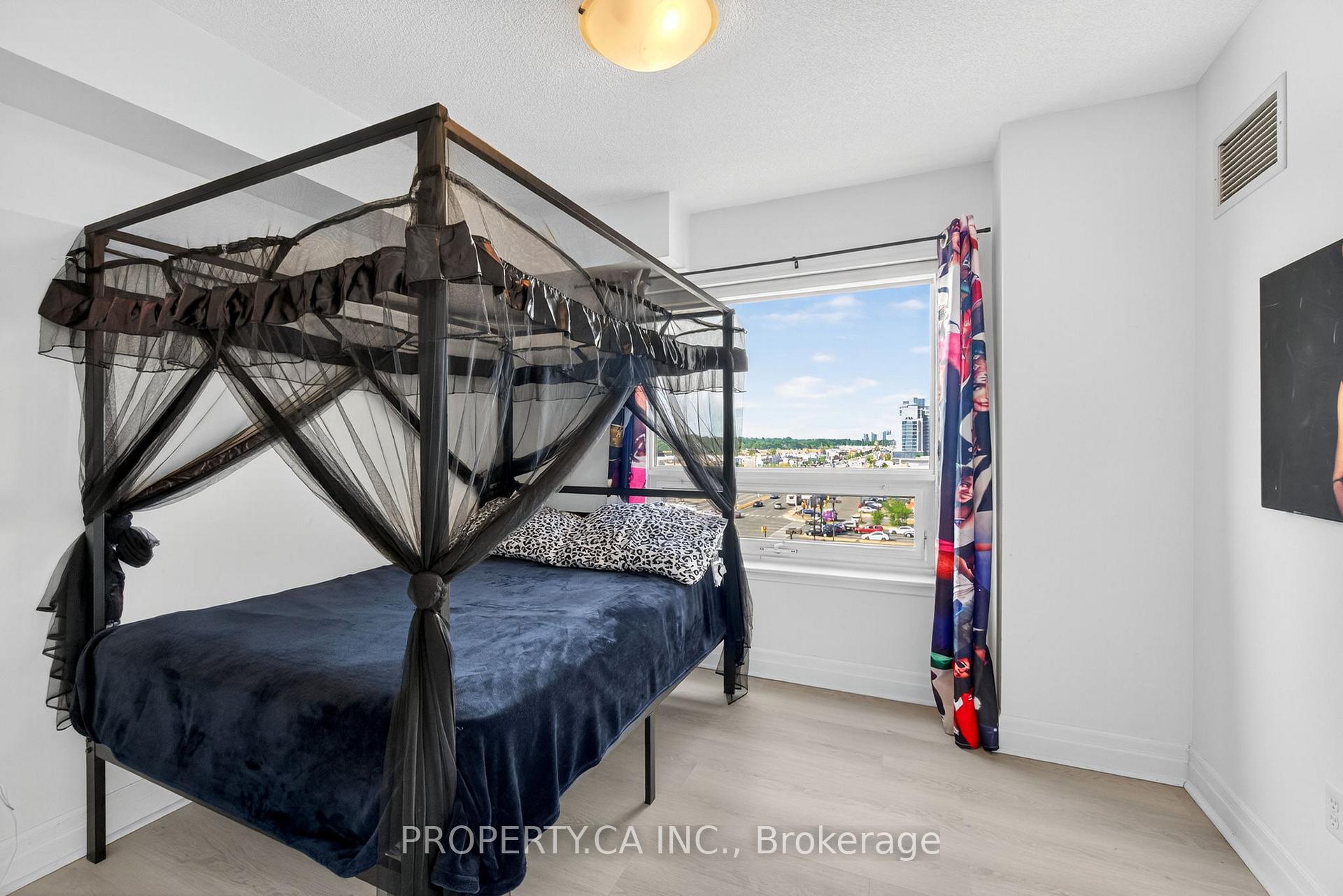 Photo 12 of Unit 611, 215 Queen Street E, Brampton, Queen Street Corridor — HOMEH