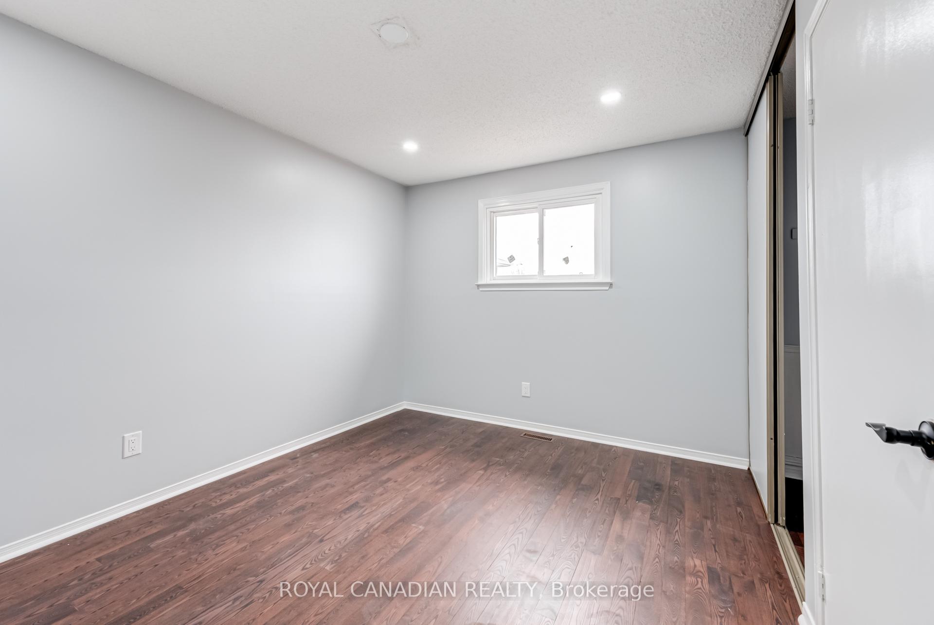 Photo 29 of 28 Nickel Crescent, Brampton, Westgate — HOMEH