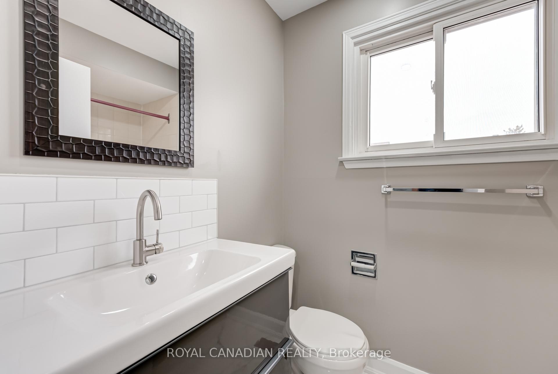 Photo 26 of 28 Nickel Crescent, Brampton, Westgate — HOMEH