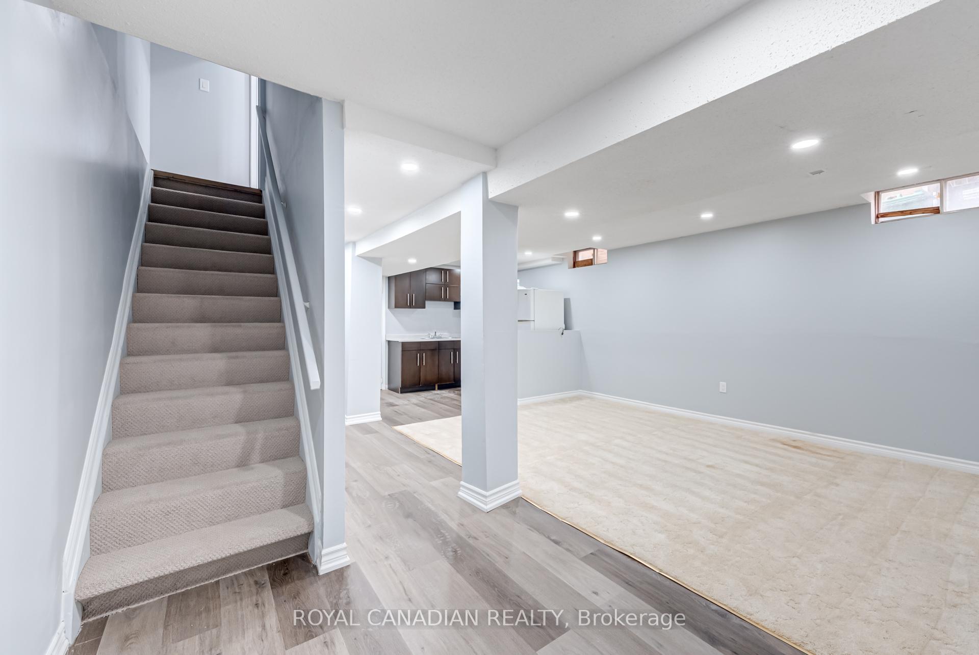 Photo 25 of 28 Nickel Crescent, Brampton, Westgate — HOMEH