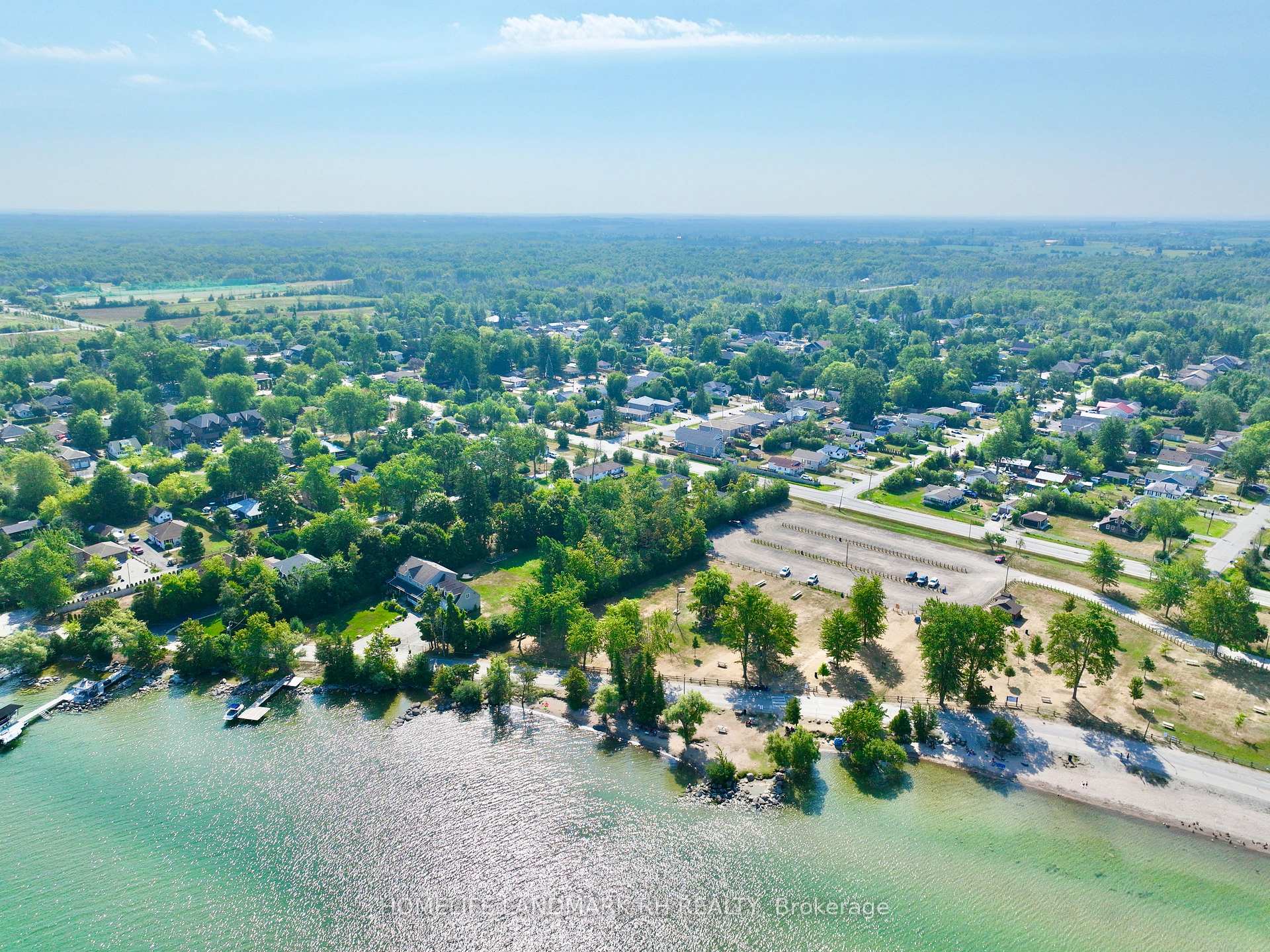 Photo 4 of 795 Third Avenue, Georgina, Historic Lakeshore Communities — HOMEH