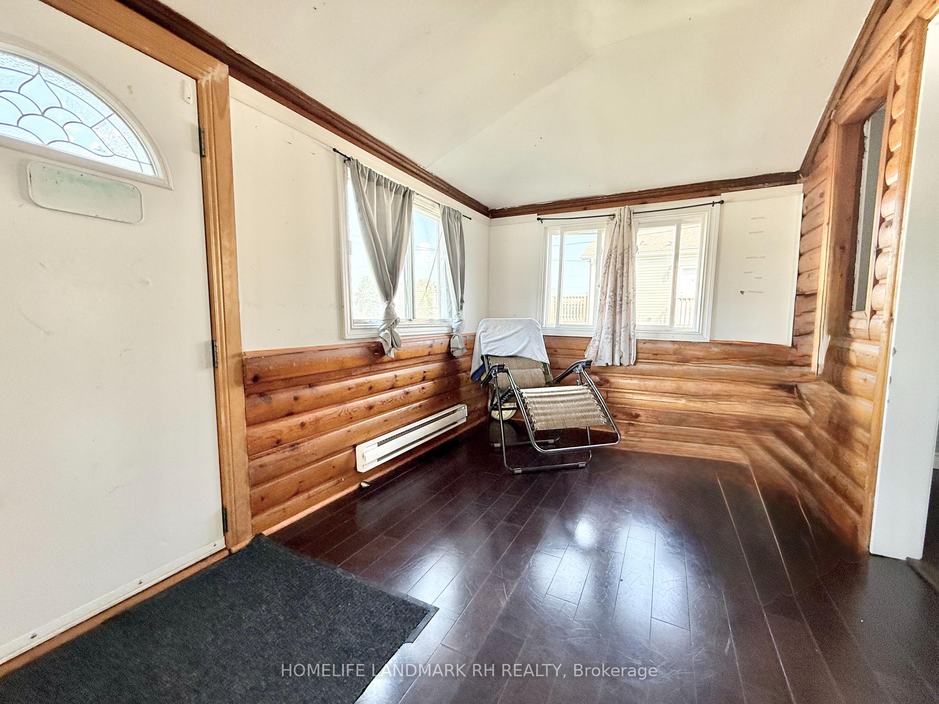 Photo 8 of 795 Third Avenue, Georgina, Historic Lakeshore Communities — HOMEH
