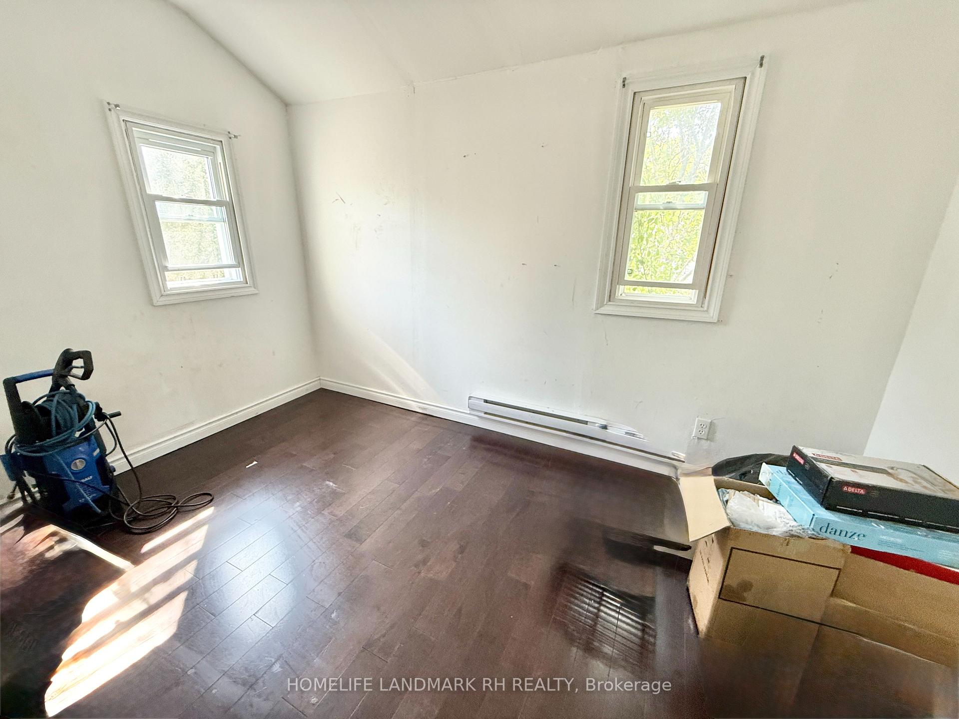Photo 11 of 795 Third Avenue, Georgina, Historic Lakeshore Communities — HOMEH
