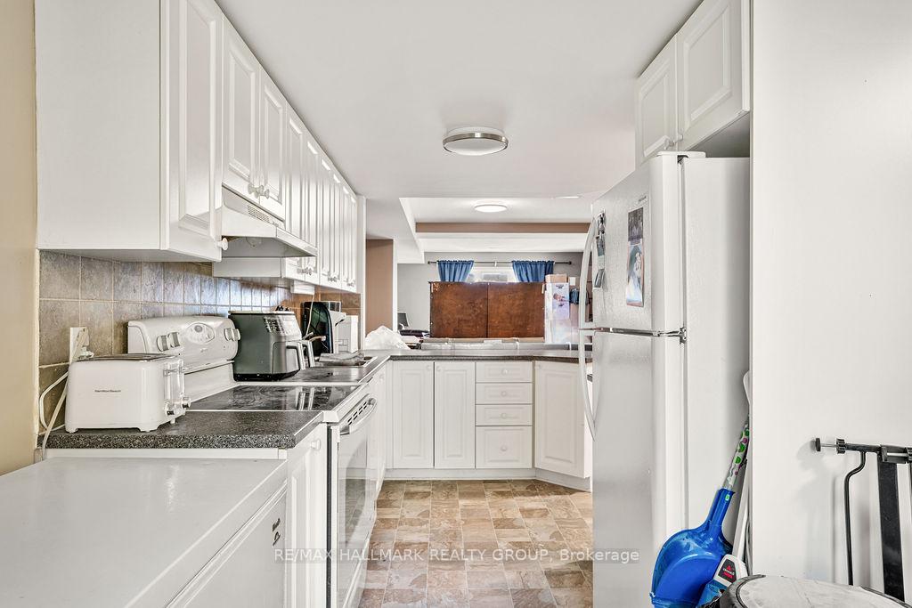 Photo 4 of 114 Bonfield Private, Ottawa, Avalon East — HOMEH