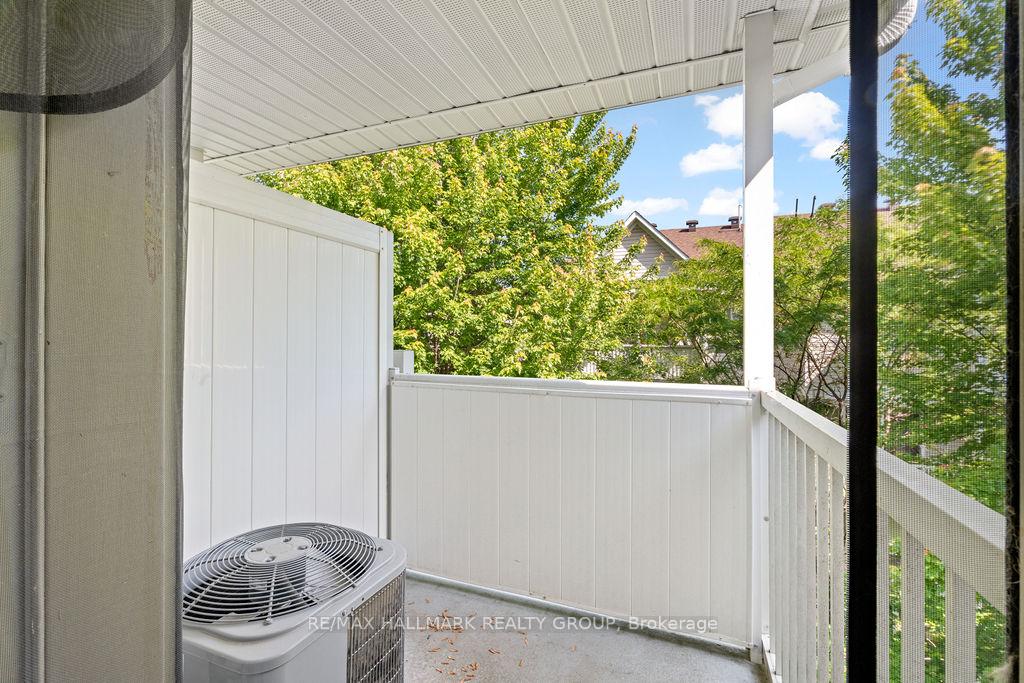 Photo 8 of 114 Bonfield Private, Ottawa, Avalon East — HOMEH