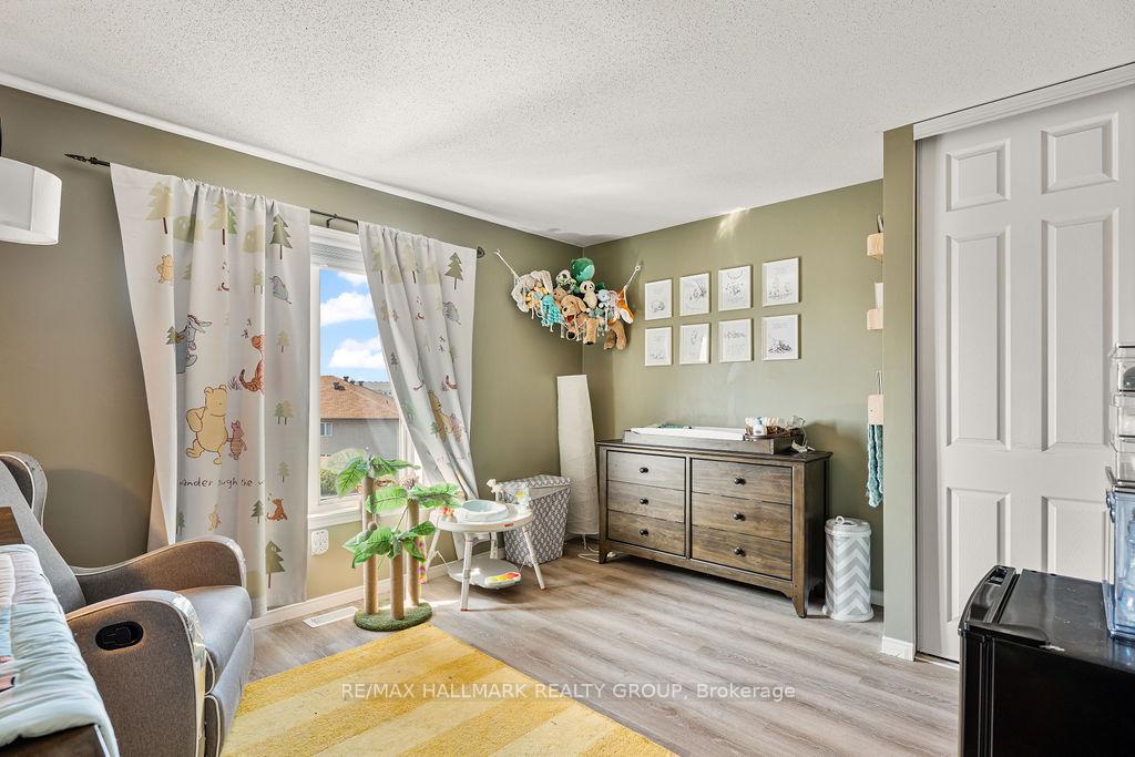 Photo 18 of 114 Bonfield Private, Ottawa, Avalon East — HOMEH