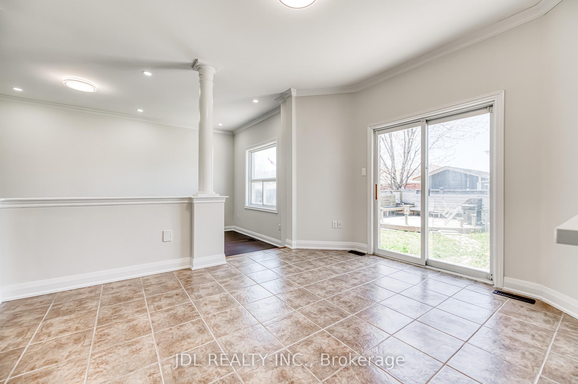 Photo 16 of 63 Joseph Crescent, Barrie, Painswick South — HOMEH