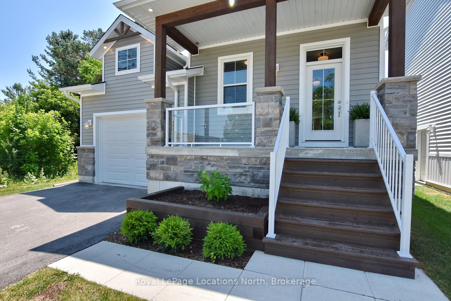Photo 2 of 11 Locke Avenue, Clearview, Stayner — HOMEH