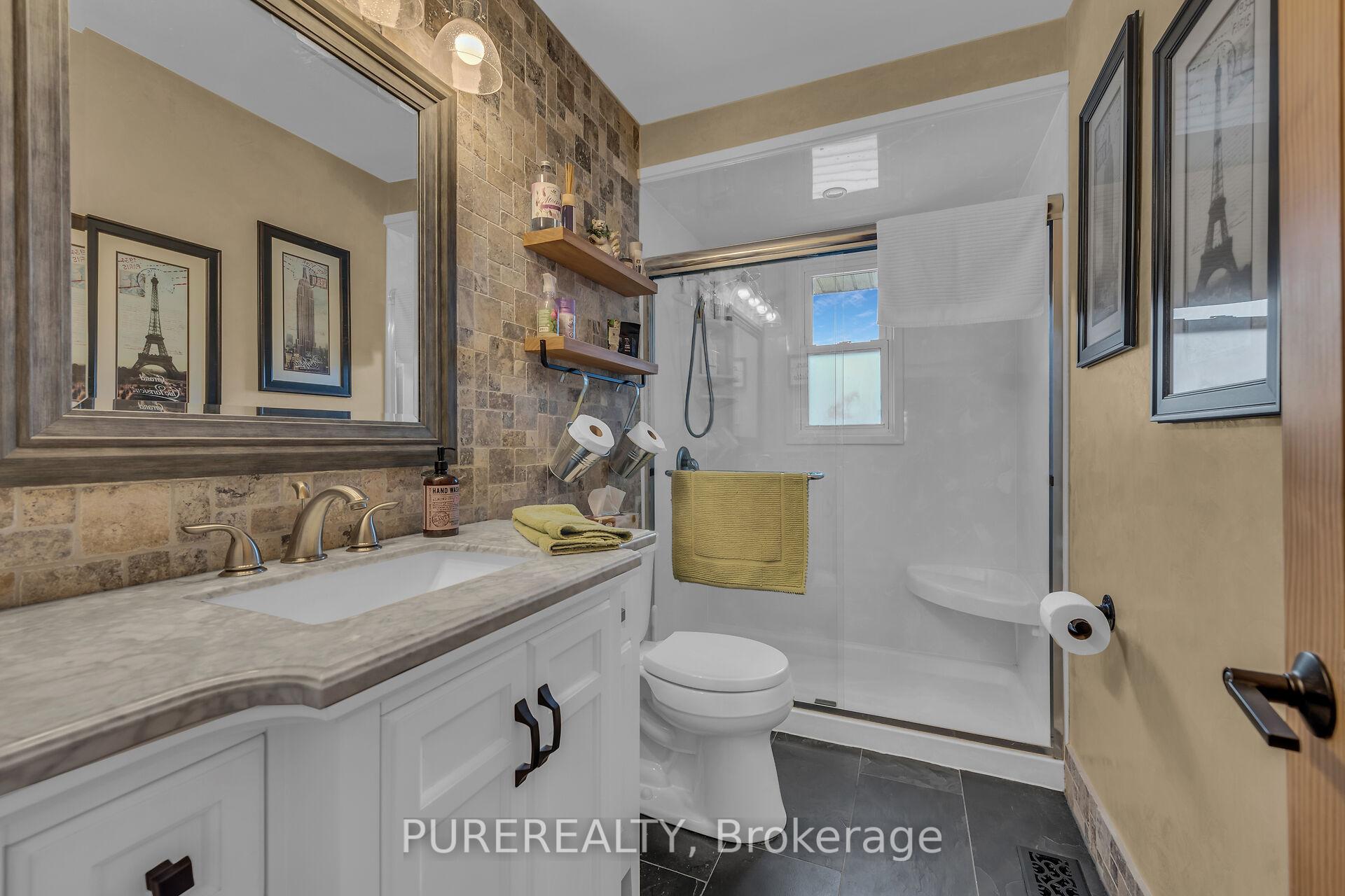 Photo 18 of 740 Ridge Road, Hamilton, Rural Stoney Creek — HOMEH
