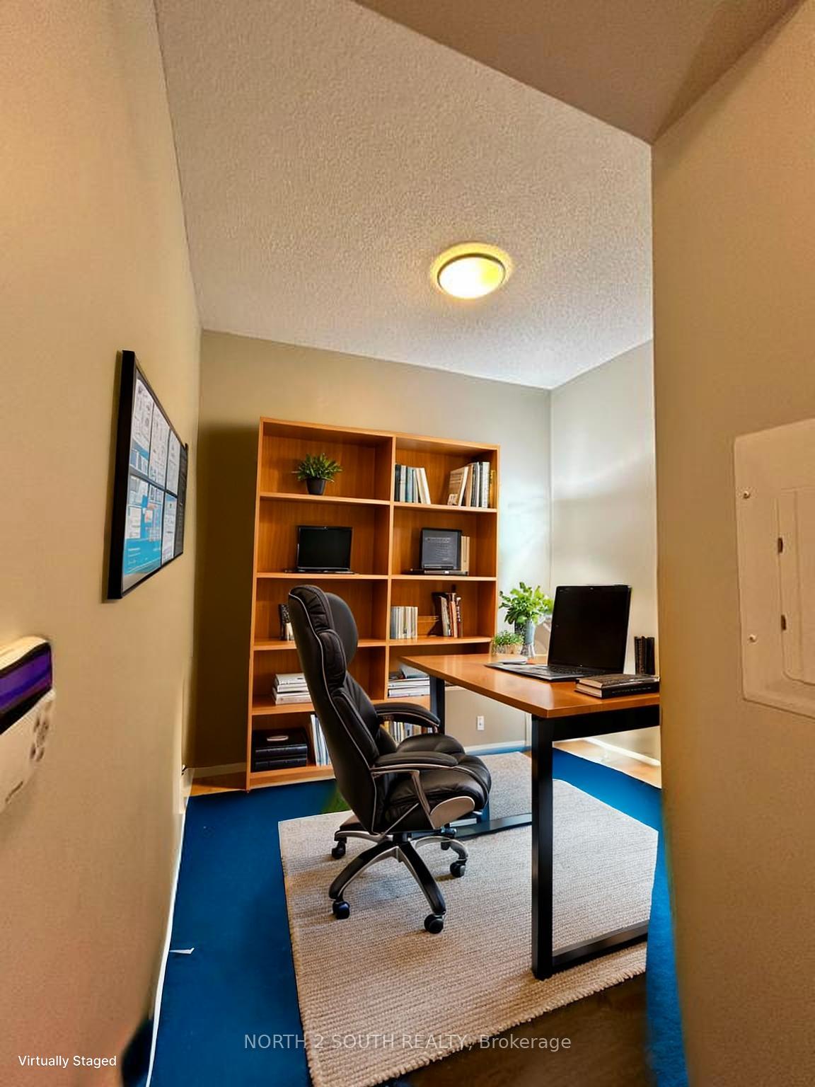 Photo 13 of Unit 302, 28 Uptown Drive, Markham, Unionville — HOMEH