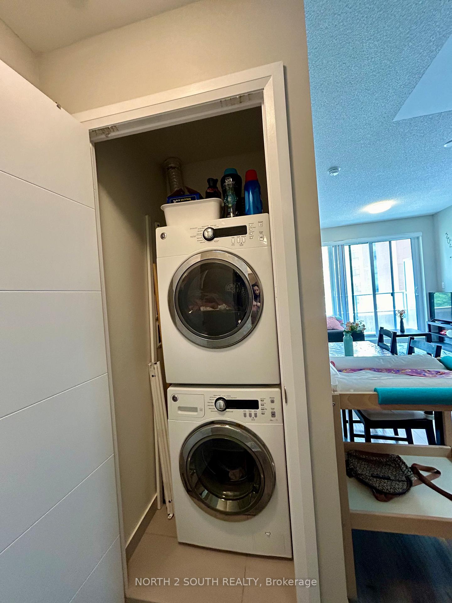 Photo 22 of Unit 302, 28 Uptown Drive, Markham, Unionville — HOMEH
