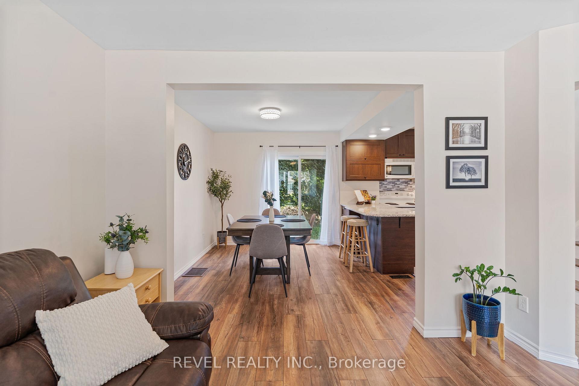Photo 7 of 647 Brighton Avenue, Hamilton, Parkview — HOMEH
