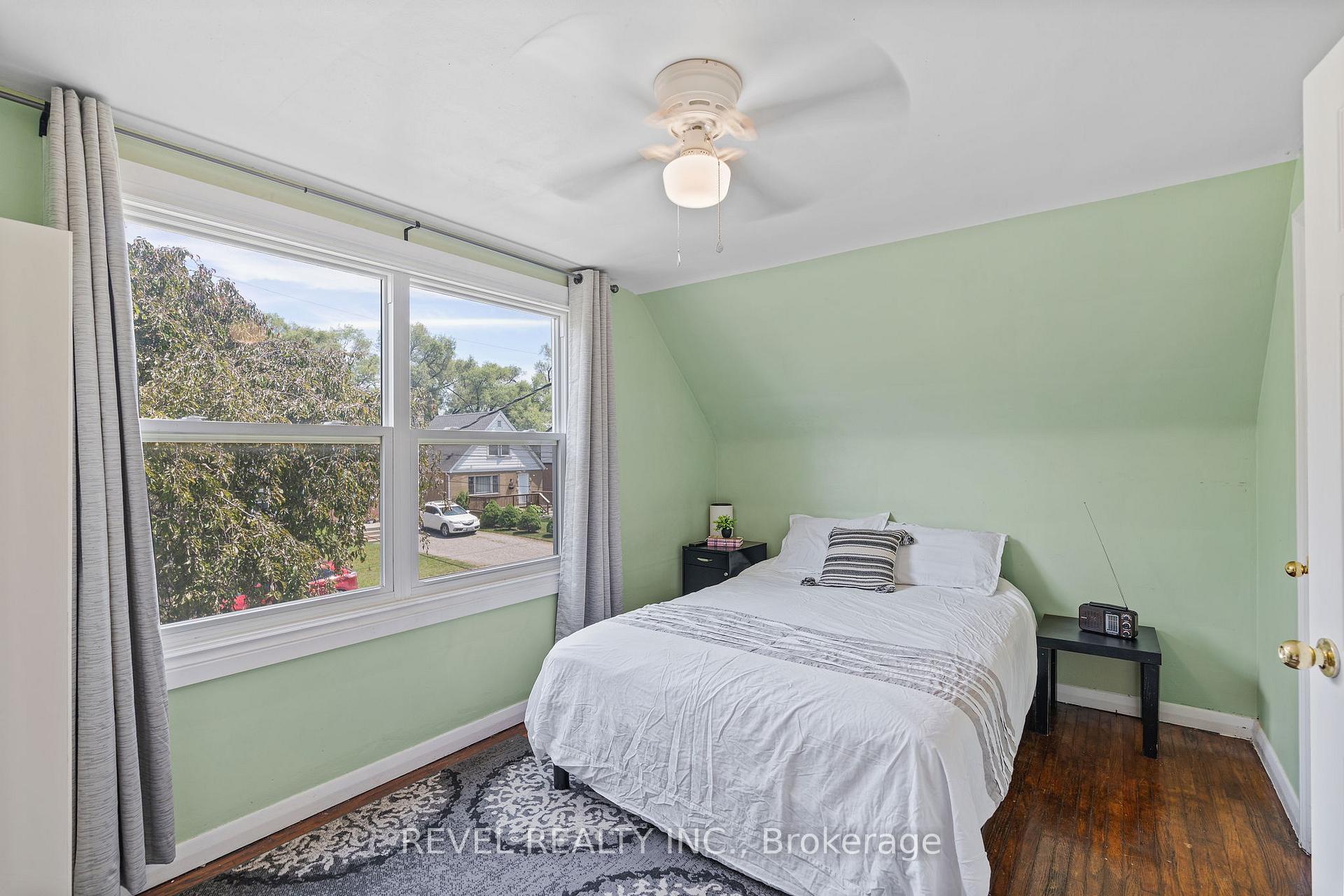 Photo 22 of 647 Brighton Avenue, Hamilton, Parkview — HOMEH