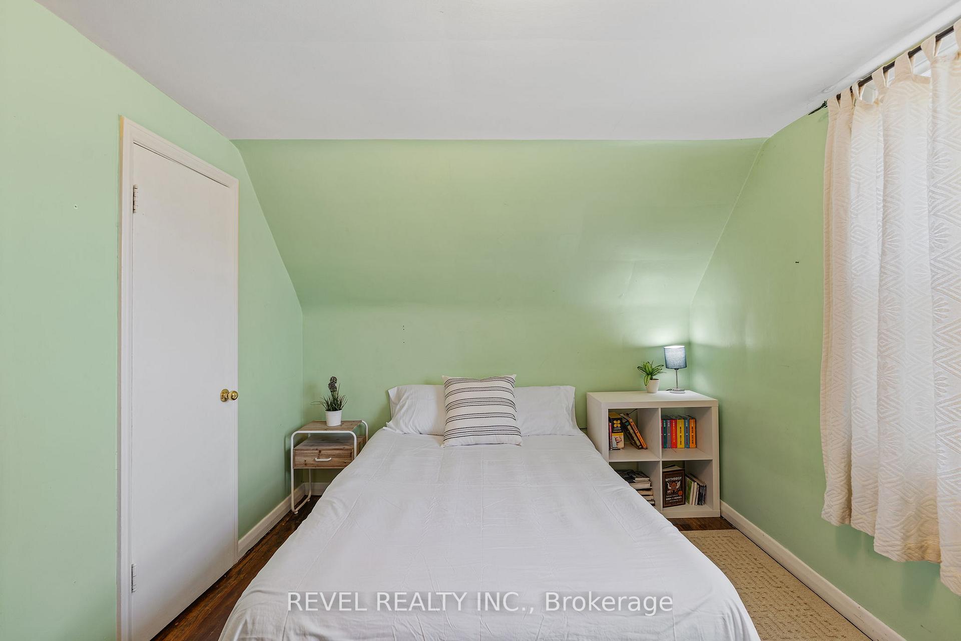 Photo 27 of 647 Brighton Avenue, Hamilton, Parkview — HOMEH
