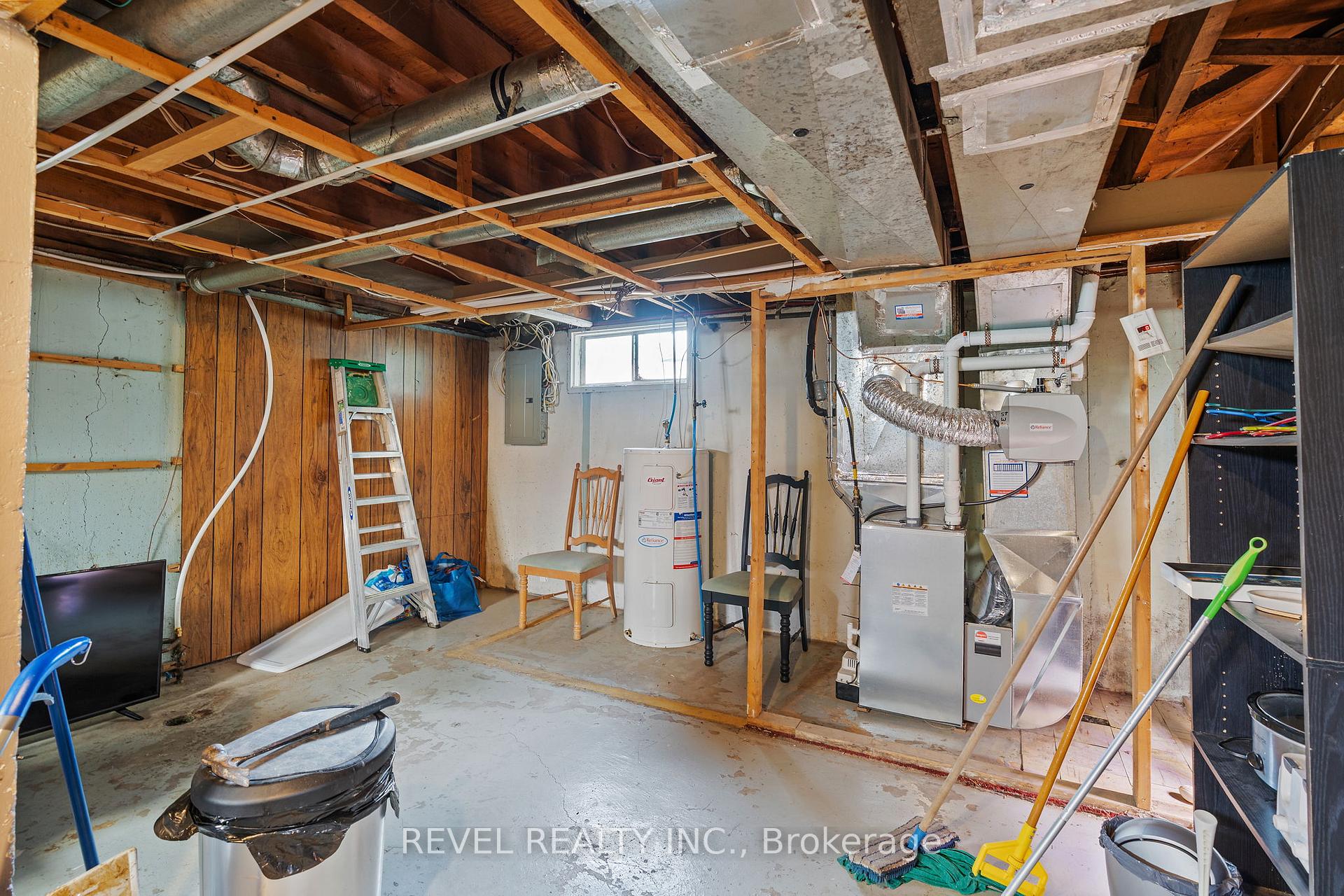 Photo 29 of 647 Brighton Avenue, Hamilton, Parkview — HOMEH