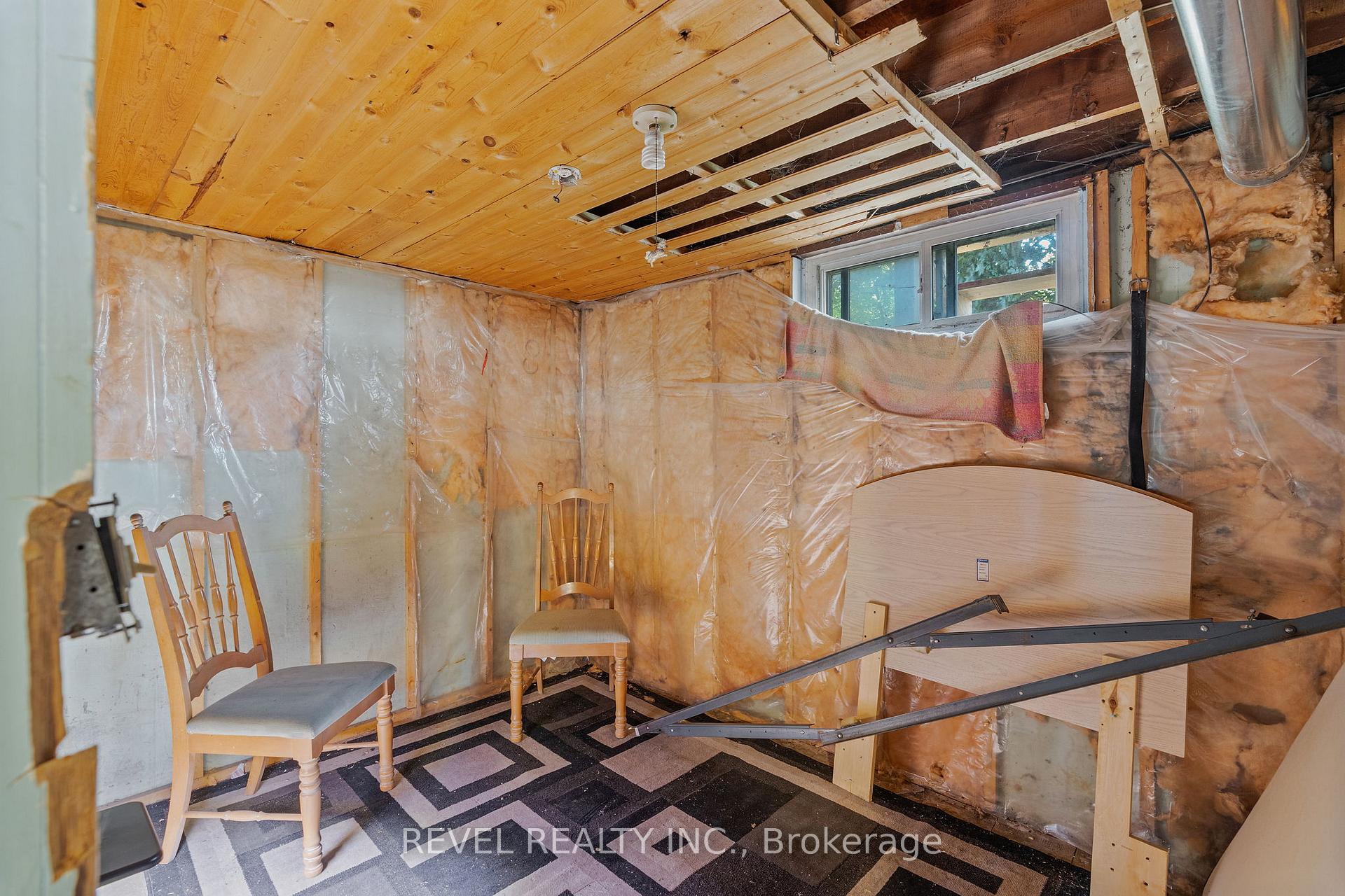 Photo 31 of 647 Brighton Avenue, Hamilton, Parkview — HOMEH