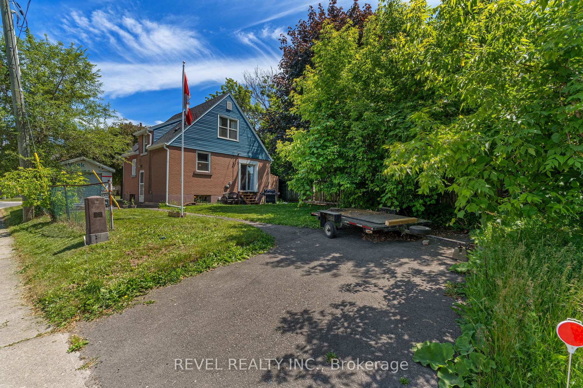 Photo 32 of 647 Brighton Avenue, Hamilton, Parkview — HOMEH