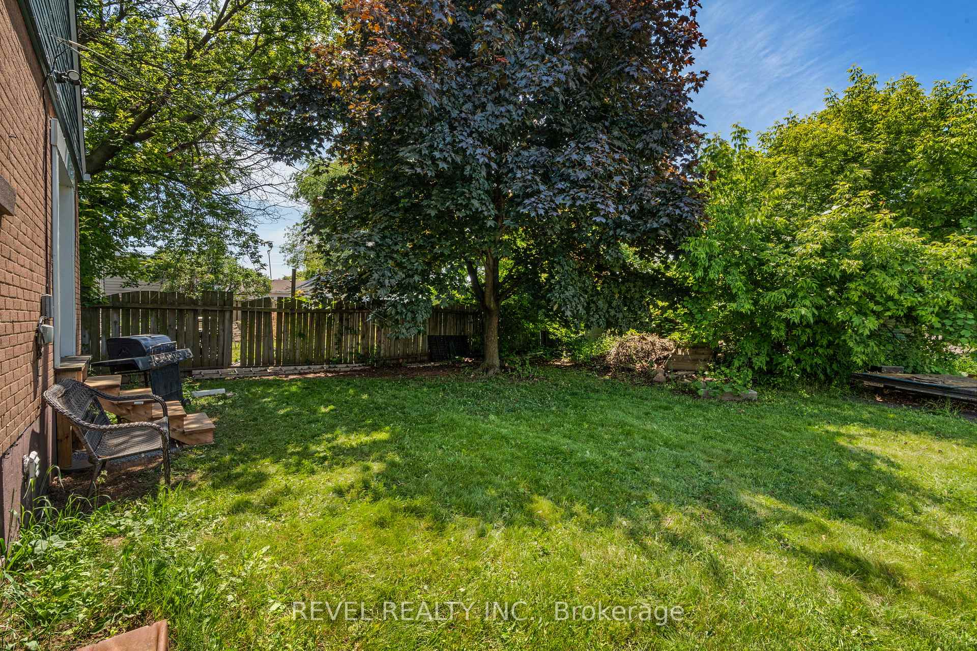 Photo 34 of 647 Brighton Avenue, Hamilton, Parkview — HOMEH