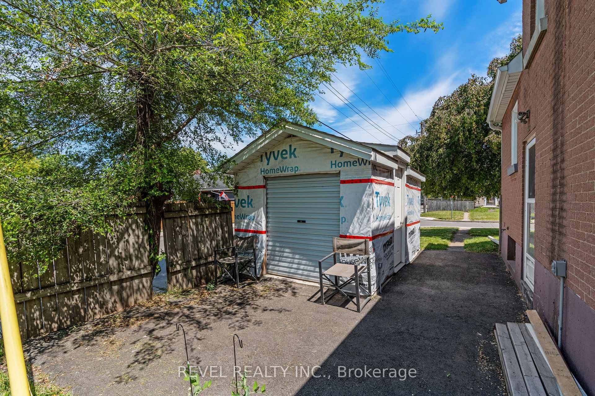 Photo 35 of 647 Brighton Avenue, Hamilton, Parkview — HOMEH