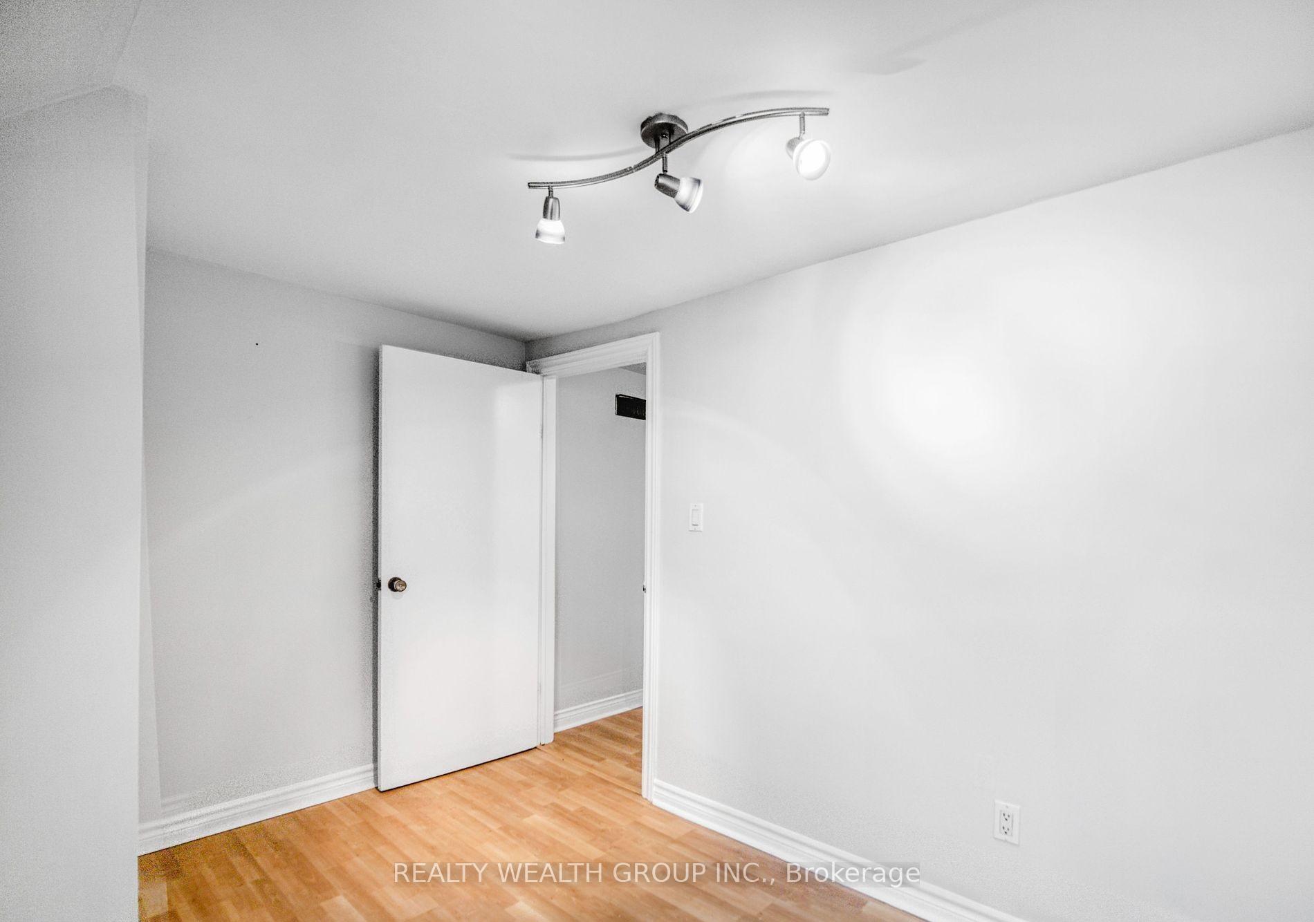 Photo 30 of 322 Old Guelph Road, Hamilton, Pleasant View — HOMEH