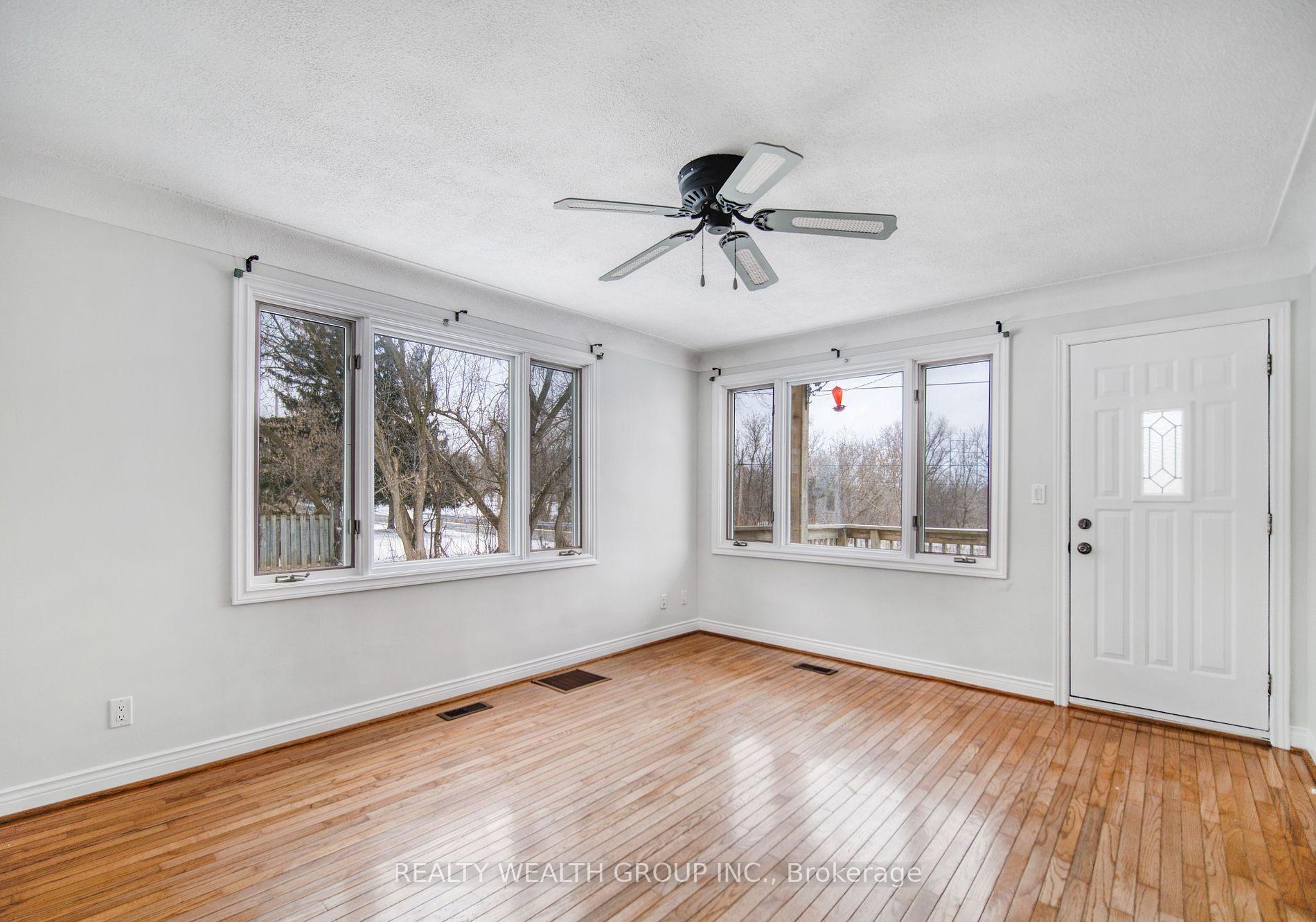 Photo 8 of 322 Old Guelph Road, Hamilton, Pleasant View — HOMEH