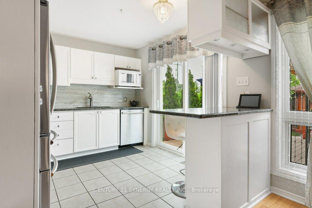 Photo 10 of 51 Mika Street, Ottawa, Stittsville (North) — HOMEH